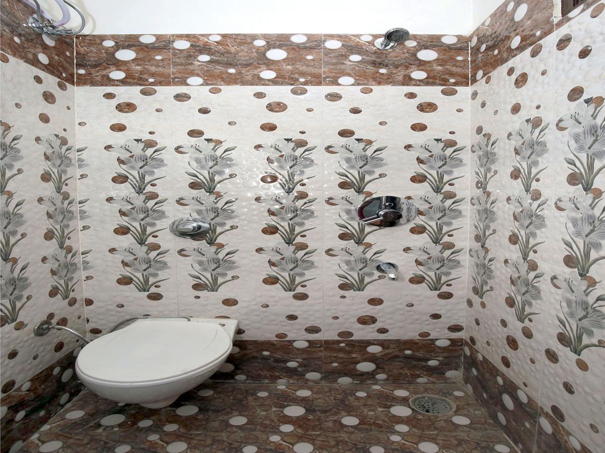 אמריצר Oyo 10075 Hotel Kaydee מראה חיצוני תמונה